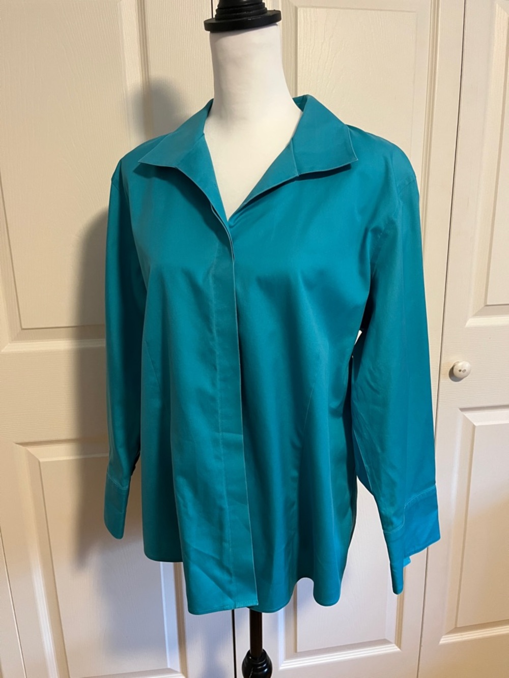 Chico's Teal Button-Down Collared Blouse, size XL